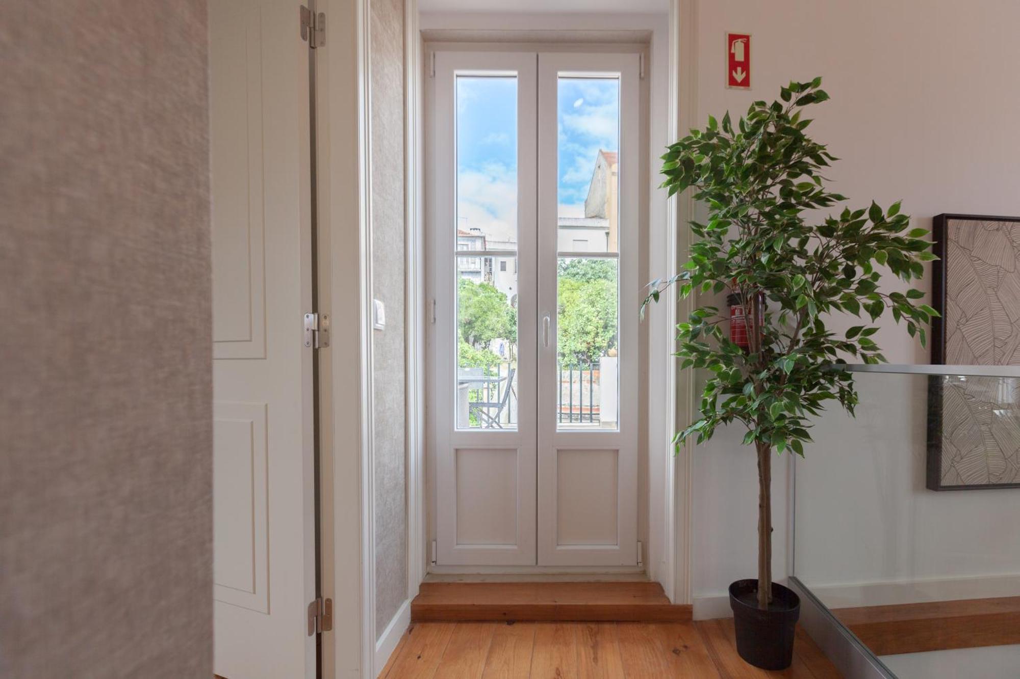 Apartamento Flh Portas Do Sol Duplex With Terrace Lisboa Exterior foto